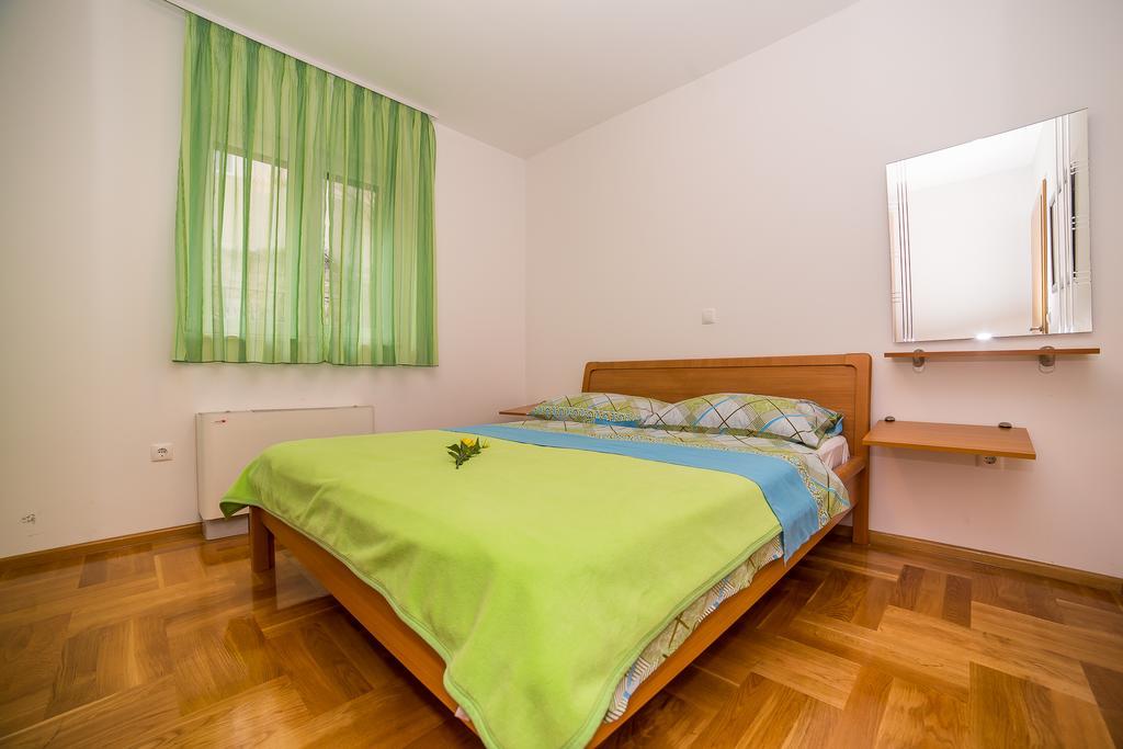 Apartments Kristina Makarska Ruang foto